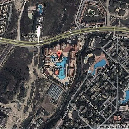 Resort Grand Pearl & Side