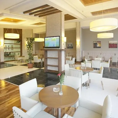 Θέρετρο Grand Pearl & Σιντέ