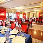 Ośrodek wypoczynkowy Grand Pearl & 5*