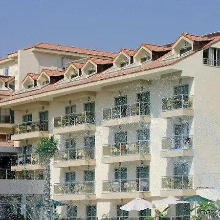 Hotel Grand Pearl &