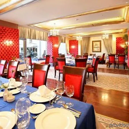 Semesteranläggning (resort) Grand Pearl & 5*